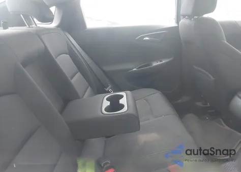 2016 Chevrolet Malibu Ls z USA, uszkodzony, nr VIN 1G1ZB5ST8GF261477